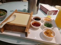 -皖小斌·小葱伴豆腐(丰收路店)