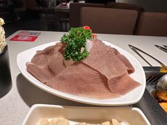-海底捞火锅鲜切牛肉主题店(长寿路店)