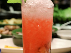 拂晓-山港凯悦酒店·BEBA海滩烧烤餐厅酒吧