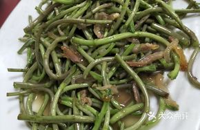 Wild Water Bamboo Stir-Fried with Shredded Pork