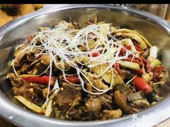 -弓虽昌焖烧鸡(大竹林店)