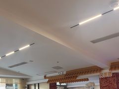 -浅水汤温泉(人民东路店)