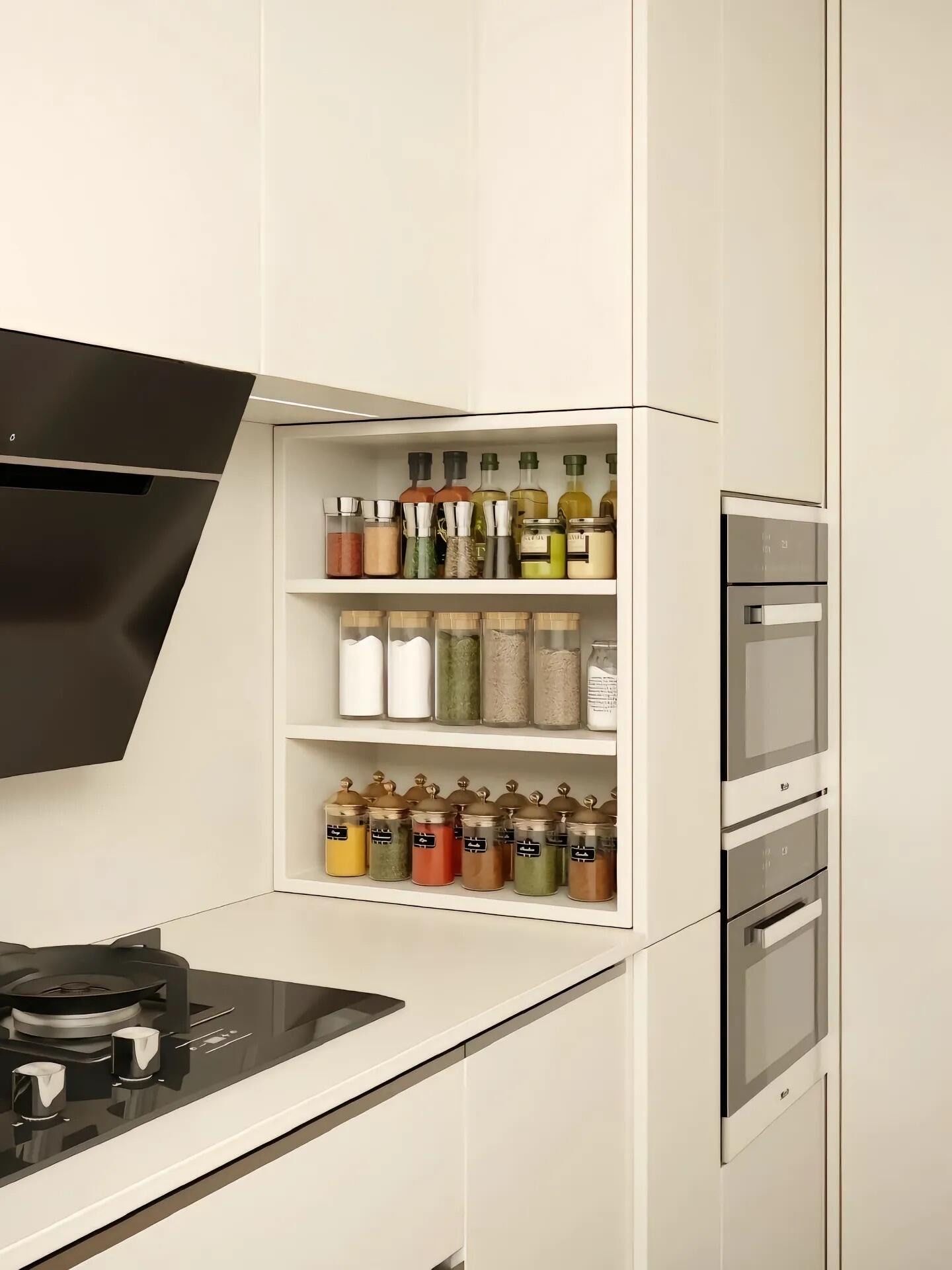 厨房调料柜这样做,真的很方便!