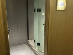 -耳湾躺式采耳SPA馆(保利五月花店)