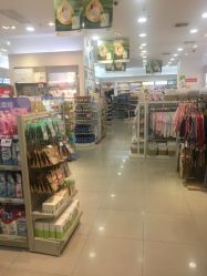店内环境-爱婴室(上海汇智国际广场店)