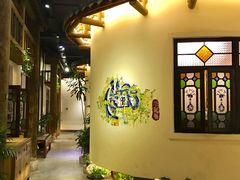 等位区-金苑酒家·客家菜·广东老字号(万象店)