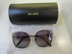 -爱视眸Eyeblling眼镜·依视路·蔡司镜片折扣店(百联南方商城购物中心)