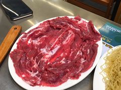 -胡须佬鸡煲四季火锅店(石厦西村直营店)