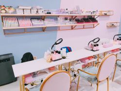 -M Nails & Beauty美甲美睫美体