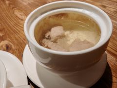 山泉银江土猪汤-金苑酒家·客家菜·广东老字号(万象店)