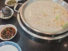 -老来福·非遗酸汤兔(凯旋路店)