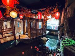 -德彪酒馆围炉串串