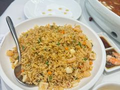 -万龙洲海鲜(大兴绿地缤纷城店)