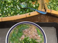 -云阿蛮云南生烫牛肉米线(奉贤路店)