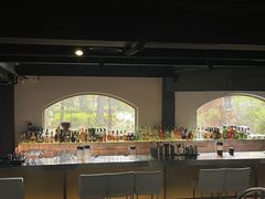 -穹六人间 people 6(岳阳路店)