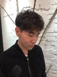 -Hair Co.一间沙龙