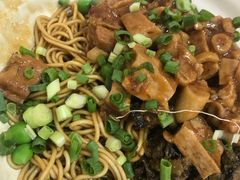 -佬钱湾仔(衣裳街店)