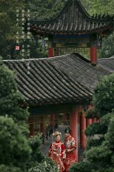 -角色婚纱摄影(中心店)