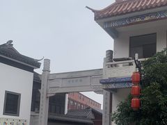 -皇罗禅寺