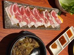 -山之屋炭火烧肉·生啤畅饮(大朗万科中央公园店)