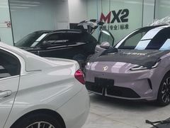 -新月LLumar龙膜汽车贴膜官方授权(肖村桥店)