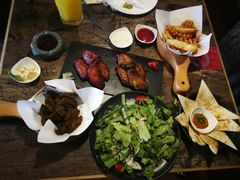 -HIGH FIVE哈福手工汉堡(桂林路店)