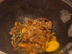-玺炖·中国铁锅炖(虹桥天街店)