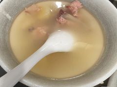 -喜喜烧腊茶餐厅(骆克道店)