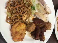 -浙江星杭奔驰4S店(海创园店)