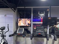 -UP健身私教馆(海岸城店)