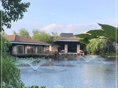 -上海怡沁园度假酒店