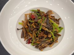-新丁香海鲜酒店(银海商贸城店)