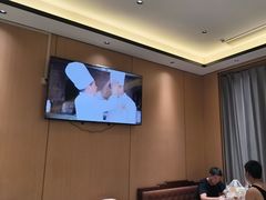 -梅利汴京烤鸭•开封豫菜地标店(东大街店)