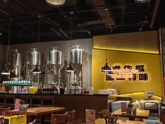-HUZI虎滋精酿餐吧(京西大悦城店)