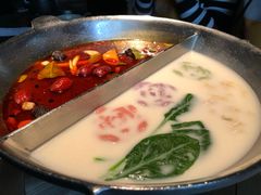 -湊湊火锅·茶憩(新中关购物中心店)