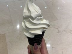 -喜茶(杭州滨江宝龙店)