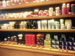 零售区-星巴克臻选(深圳罗湖万象城店)