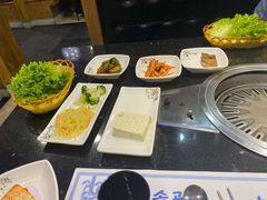 -青松馆韩国料理(香港中路佳世客店)