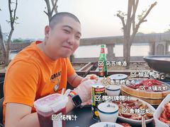 -聚汇三少·龙虾·中餐厅(莫邪路新天地店)
