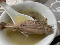 -红旗山庄(圭峰山店)