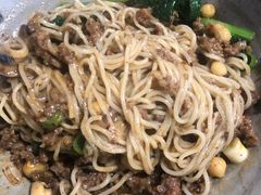-丁丁猫重庆小面(徐州路店)