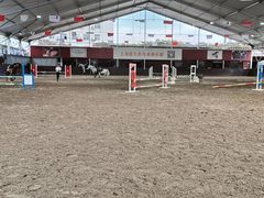 -上海爱久忠马术俱乐部(龙吴路店)