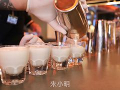-星巴克臻选(上海合生汇1F店)