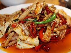 -大众跷脚牛肉馆·非遗传承单位(峨眉山店)