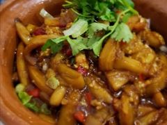 -YI PIN JU 一品居中餐厅 中国超市