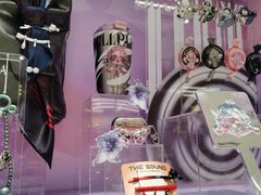 -泡泡玛特POPMART(凯德大峡谷店)