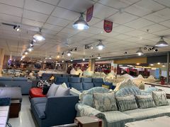 -香炉礁家具市场