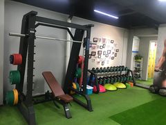 -征成健身连锁私教工作室(九公里店)
