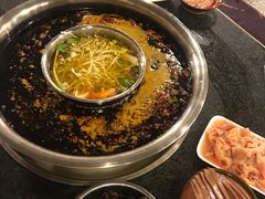-邓莽子老火锅(中兴路总店)