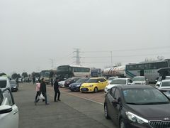 -八仙台服务区-停车场